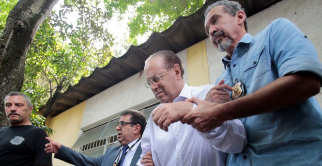 Maluf deve ser transferido hoje para novo presÃdio