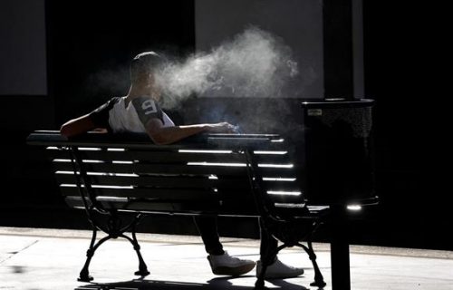 Cigarros eletrónicos aumentam vício nos jovens