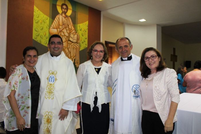 Zenaide Maia participa da Festa de Nossa Senhora da Saúde