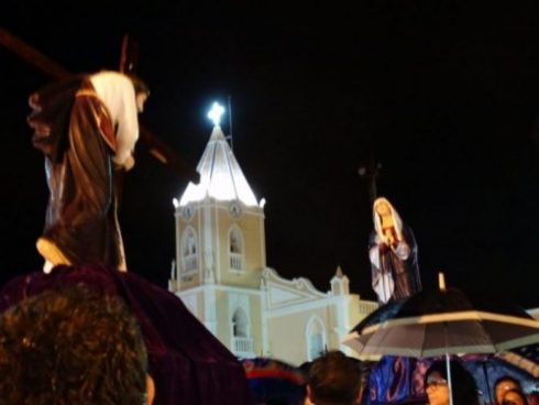 Paróquia de Jucurutu realiza Via Sacra encenada