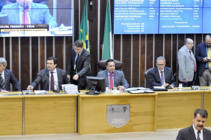 Deputados aprovam projetos de iniciativa do TCE e PGE