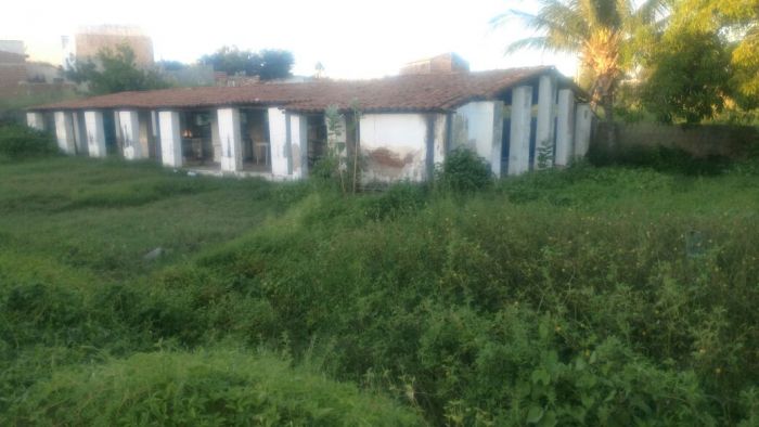 Prefeitura de Caicó abandona lavanderia pública