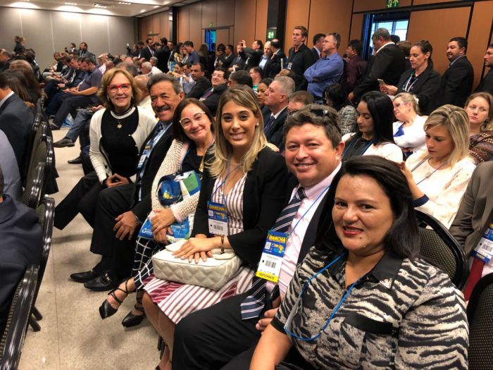 Zenaide Maia presente na XXI Marcha em Defesa dos Municípios