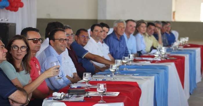 Lideres e pré-candidatos do Vale do Açu e Central Cabugi presentes no Encontro do PR em Assú