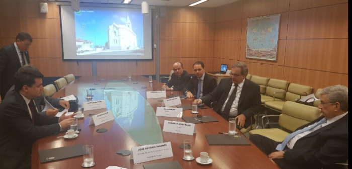 Prefeito Ãlvaro Dias busca recursos em BrasÃlia