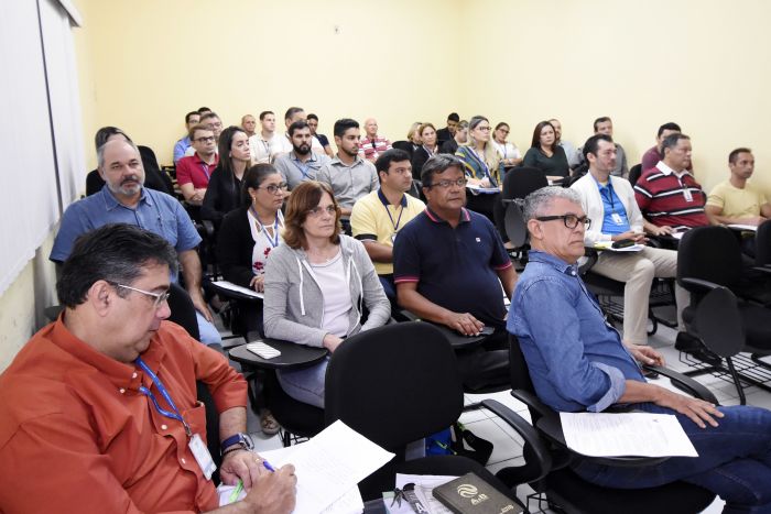 Assembleia Legislativa promove debate sobre gestão de pessoas