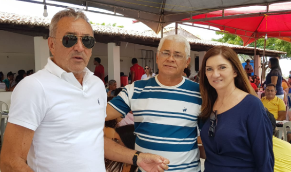 Ex-prefeito de Ipueira fecha apoio a Terezinha Maia