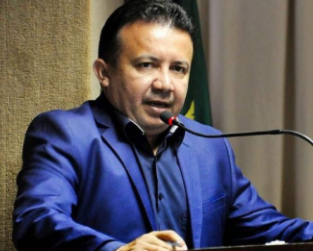 Câmara de Vereadores fará entrega de TÃtulos e Comendas Vila do PrÃncipe