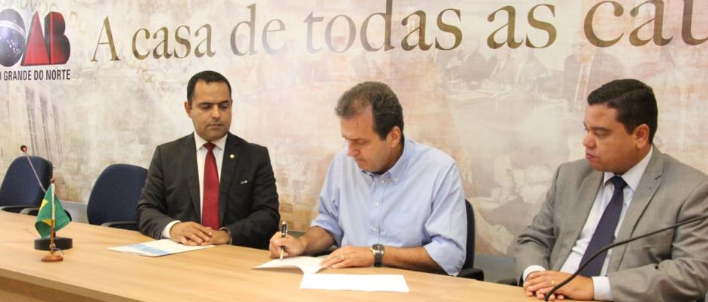 Carlos Eduardo âFui parceiro do Marcco no combate à corrupção e serei no governoâ