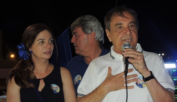 José Agripino participa de “Passeata da Criança”