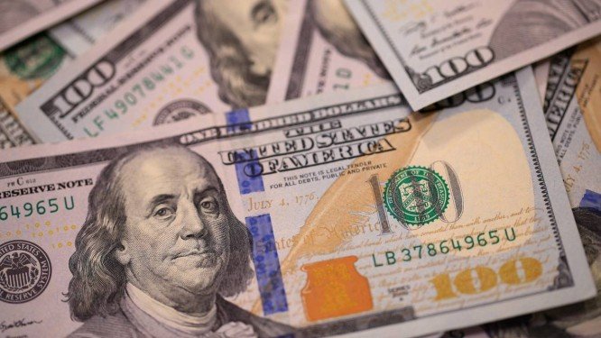 Bolsa cai 0,34%, e dÃ³lar vai a R$ 3,75