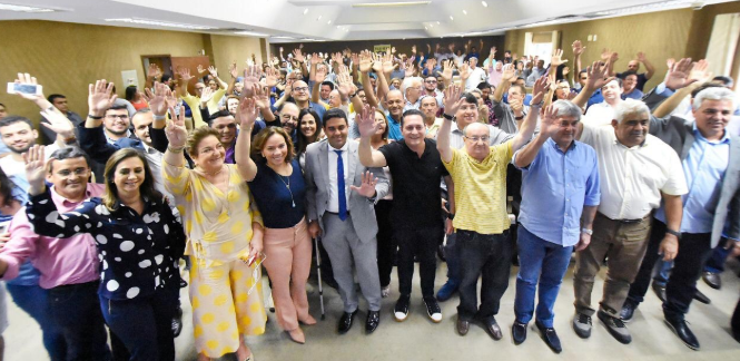 Ezequiel diz que estÃ¡ renovando o PSDB
