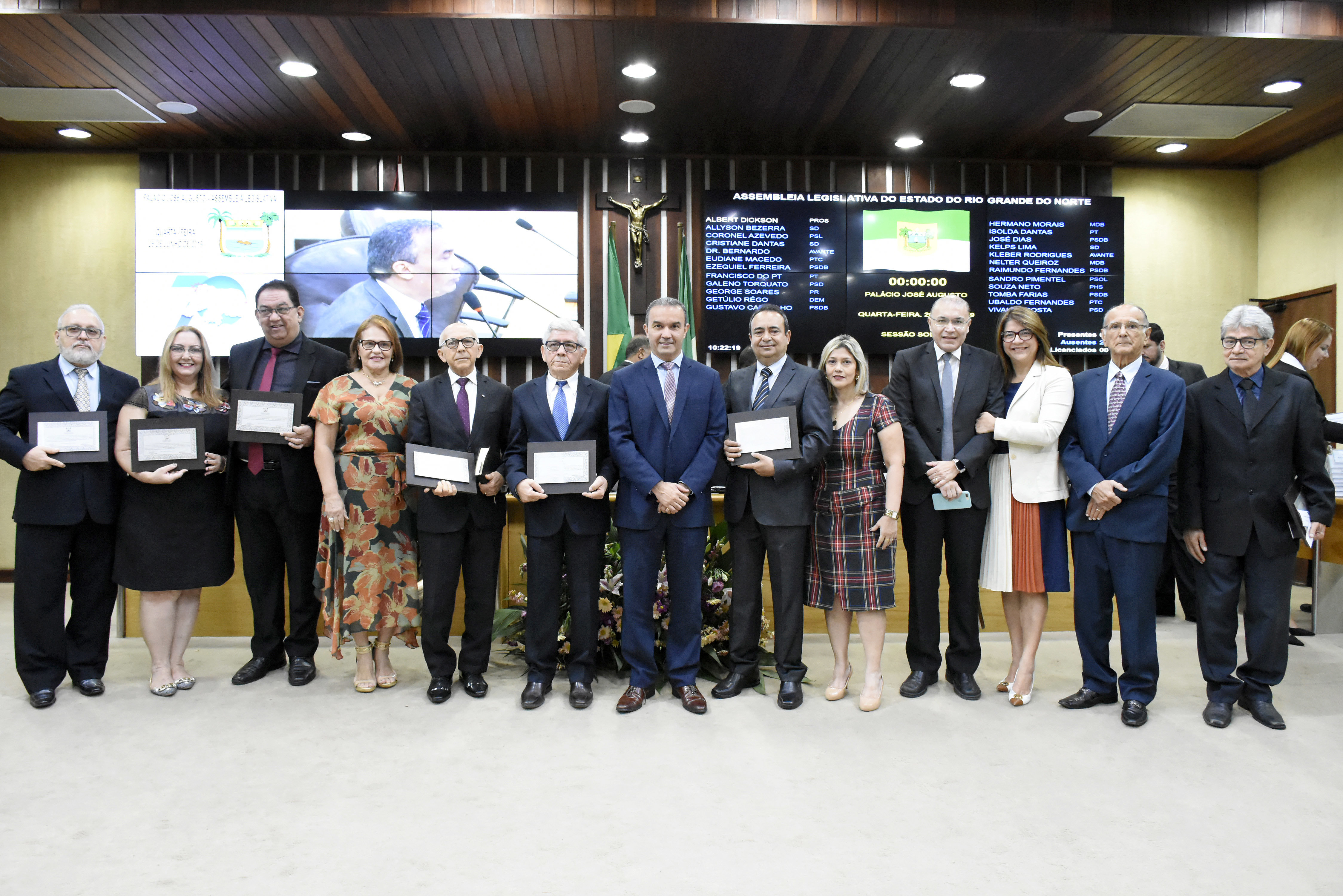 SessÃ£o Solene na Assembleia celebra 70 anos da Igreja MissÃ£o EvangÃ©lica Pentecostal