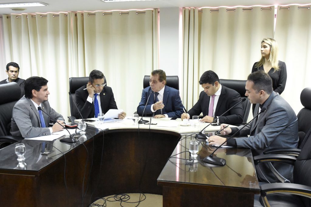CCJ analisa sete matÃ©rias na primeira reuniÃ£o do segundo semestre legislativo