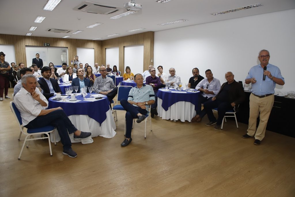 Sebrae apresenta à bancada federal os avanços em prol das MPEs