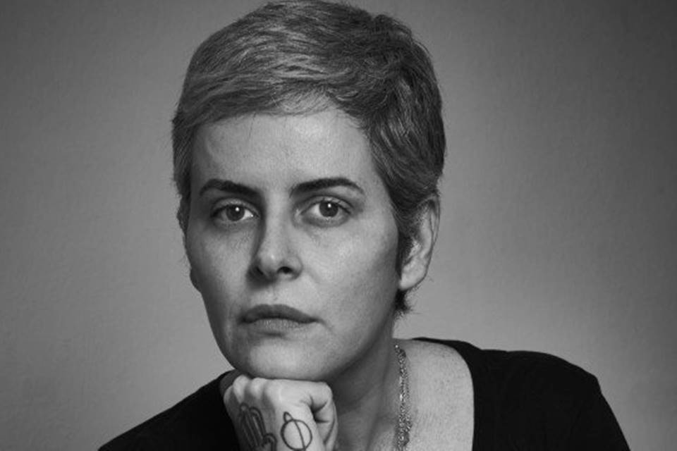 Atriz e roteirista Fernanda Young morre aos 49 anos