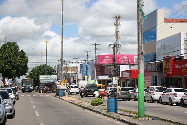 ComÃ©rcio de Parnamirim participa no Liquida Natal