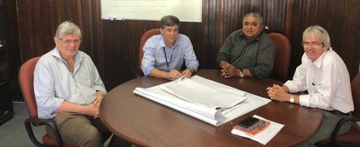Prefeito de MacaÃba vai ao DNIT para tratar da iluminação da BR-304 e outras obras