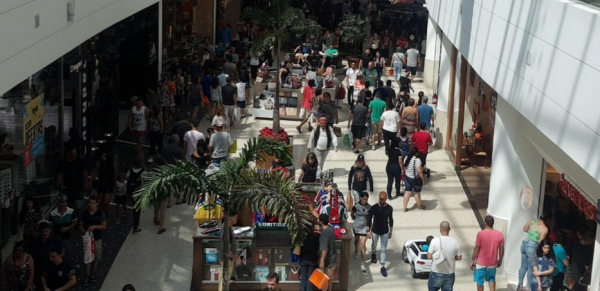 ComÃ©rcio da capital potiguar e centros comerciais funcionam em horÃ¡rio especial neste fim de ano